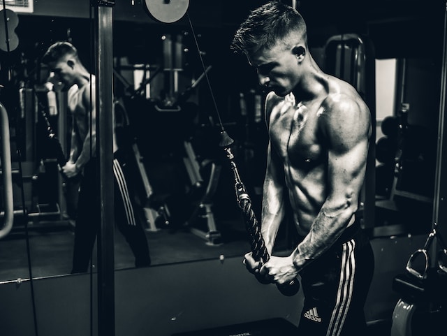 Outro Homem Treinando